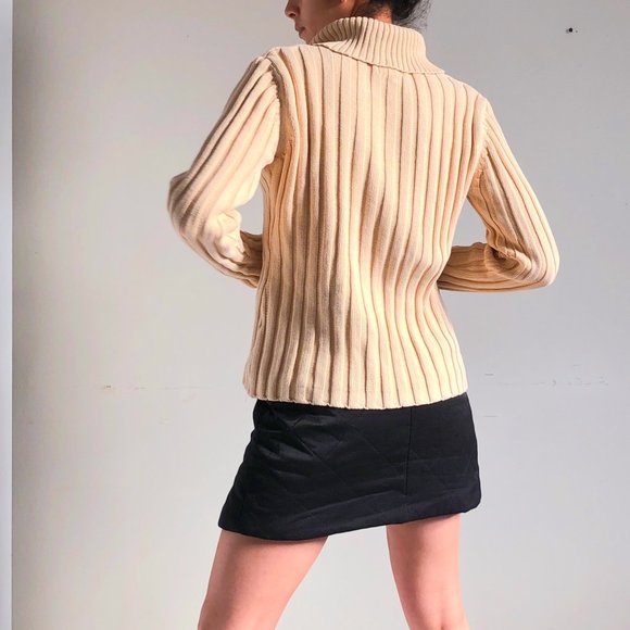Cream turtleneck knit sweater - Picture 3 of 3